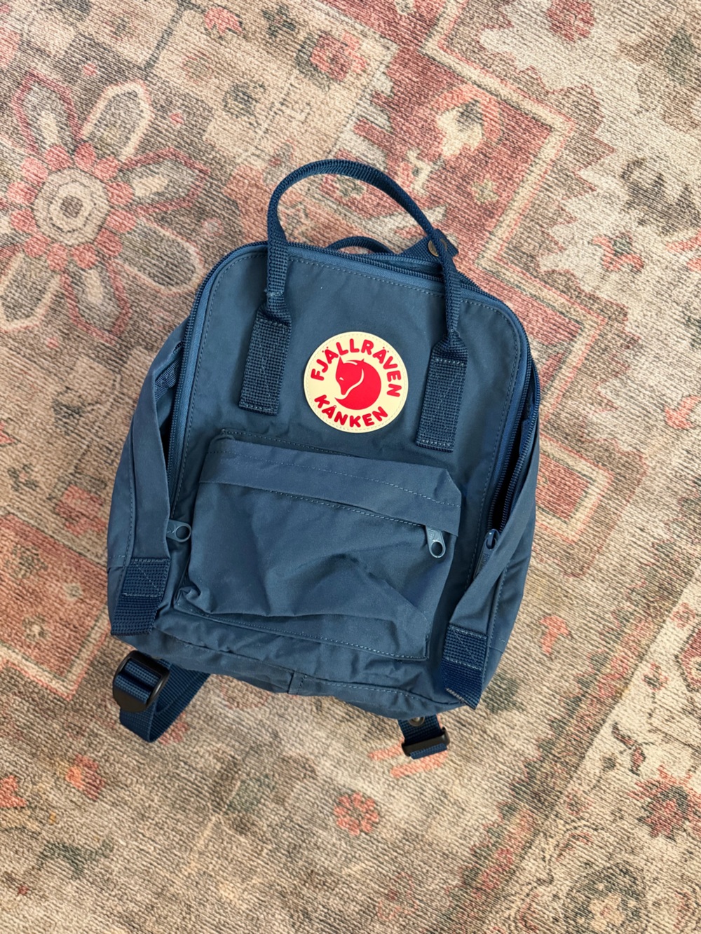 Fjallraven Kånken Backpack in Navy Blue